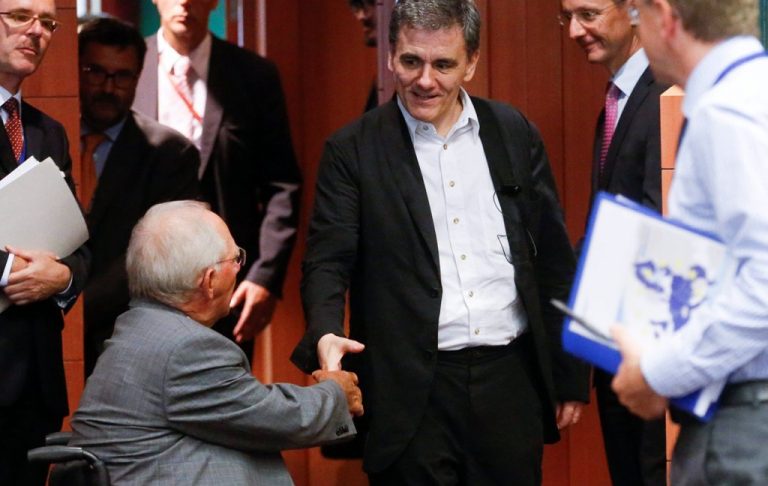 Λύση βλέπει ο Σόιμπλε στο Eurogroup γιατί περίμενε η Αθήνα να χαμηλώσει τον πήχη των προσδοκιών