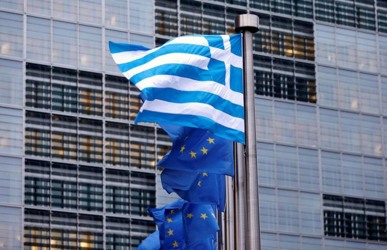 Σημαντική βελτίωση του οικονομικού κλίματος στην Ελλάδα τον Ιούλιο «βλέπει» η Κομισιόν