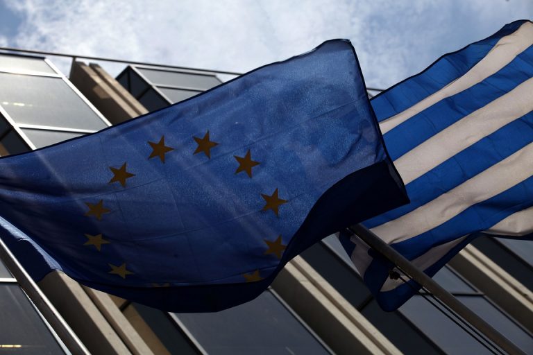 Eurostat: Στο 176,2% του ΑΕΠ το δημόσιο χρέος της Ελλάδας το πρώτο τρίμηνο