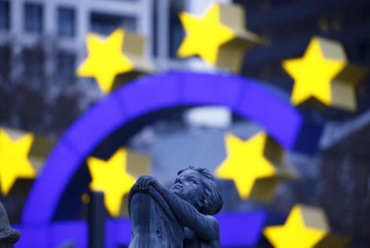 «Κλειστά κρατά τα χαρτιά της» η ΕΚΤ για την ημερομηνία λήξης αγοράς ομολόγων