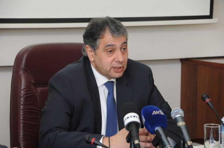 Β. Κορκίδης: «Πολιτική παρά οικονομική η απόφαση εξόδου της χώρας στις αγορές»