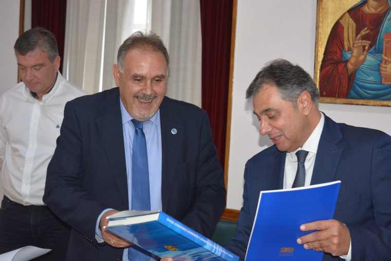 Πρωτόκολλο συνεργασίας για την αναβάθμιση των υπηρεσιών Logistics υπέγραψαν το ΕΒΕΠ και η Ελληνική Εταιρεία Logistics