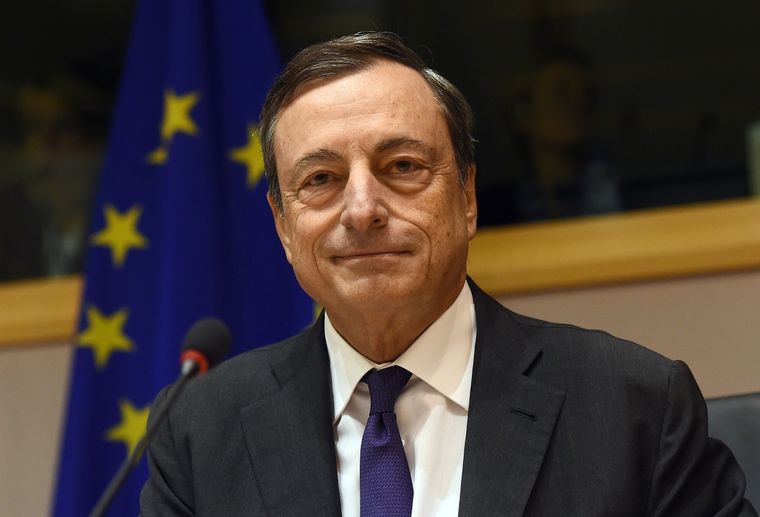 Μ. Ντράγκι: «Συνεχίζεται η ανάκαμψη στην Ευρωζώνη με υποτονική όμως εξέλιξη του πληθωρισμού»