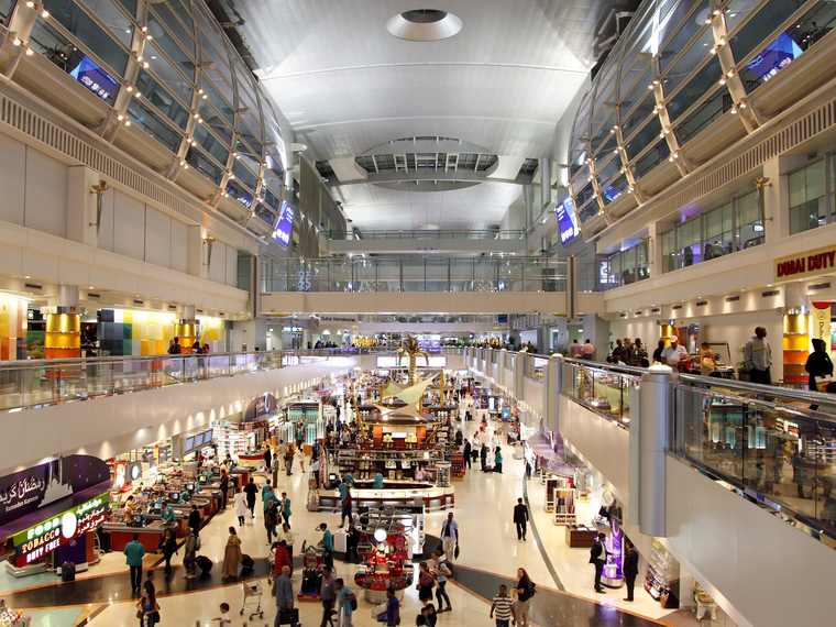 Παγκόσμια πρωτιά για το αεροδρόμιο του Ντουμπάι σε αριθμό επιβατών