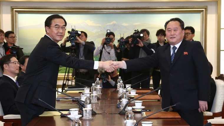 Στις 27 Απριλίου η πρώτη σύνοδος κορυφής μεταξύ Βόρειας και Νότιας Κορέας