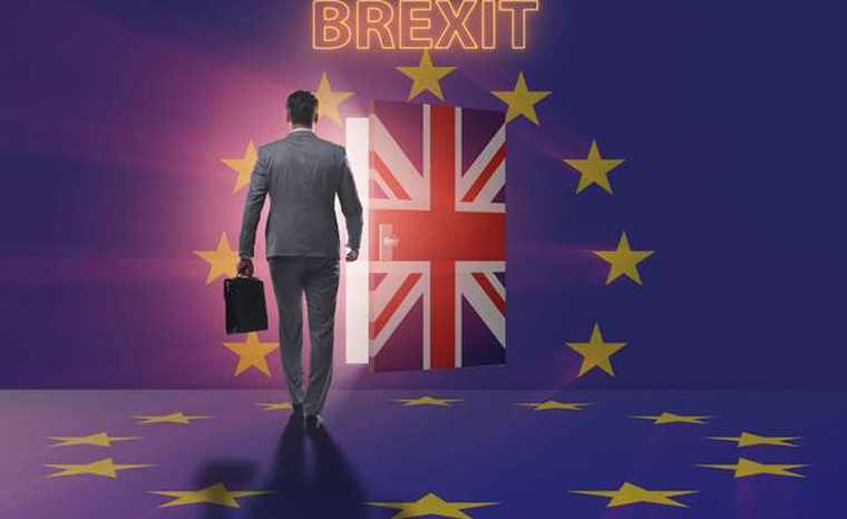 Brexit: Τα μαζεύουν και φεύγουν από το Λονδίνο χρηματοπιστωτικές εταιρείες