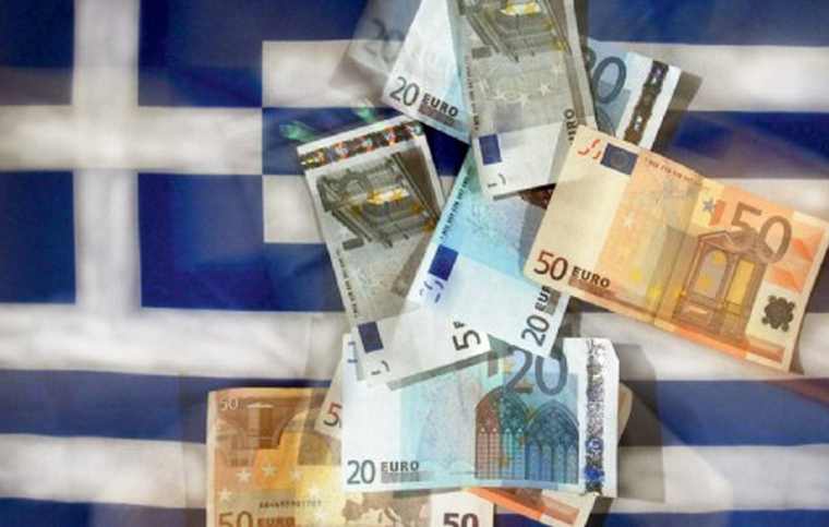 Υποχωρούν κάτω από το 4% οι αποδόσεις των ελληνικών ομολόγων