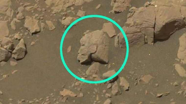 Der Spiegel: Tο κεφάλι ενός πολεμιστή, σκαλισμένο σε μια πέτρα στον Αρη;