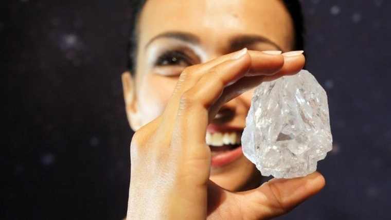 Die Welt: Γιατί εμφανίζονται ξαφνικά τόσα πολλά γιγαντιαία διαμάντια;