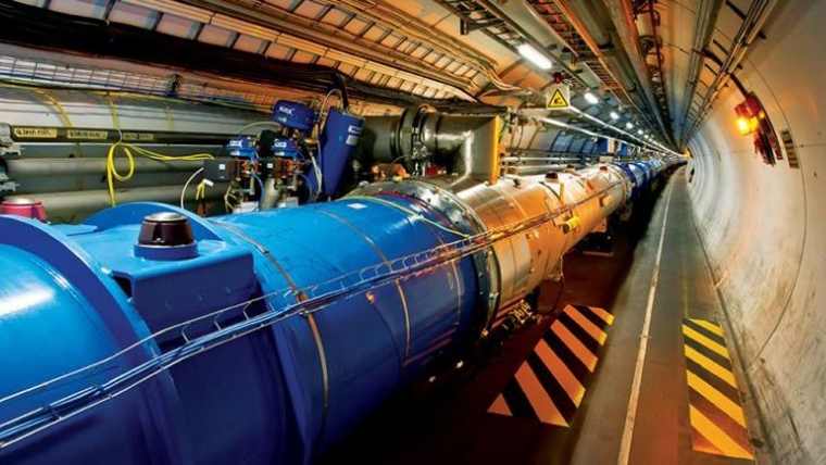 Αρχισαν οι εργασίες αναβάθμισης του μεγάλου επιταχυντή του CERN