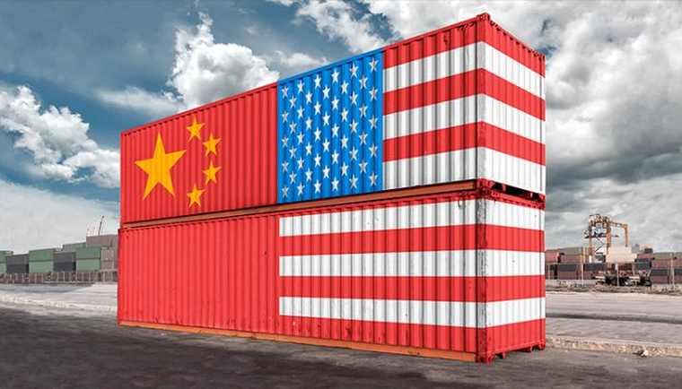 Ο Τραμπ ετοιμάζει την επιβολή δασμών 50 δισ. ευρώ σε κινεζικά προϊόντα, έτοιμο να ανταποδώσει το Πεκίνο