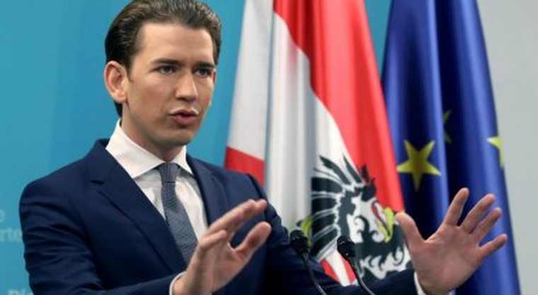 Σ. Κουρτς: «Η Αυστρία δεν πρόκειται να αποδεχθεί συμφωνίες για το άσυλο σε βάρος της»