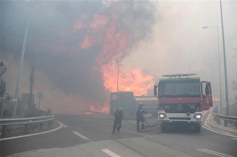 Καταγραφή ζημιών από την πυρκαγιά στην Κινέτα