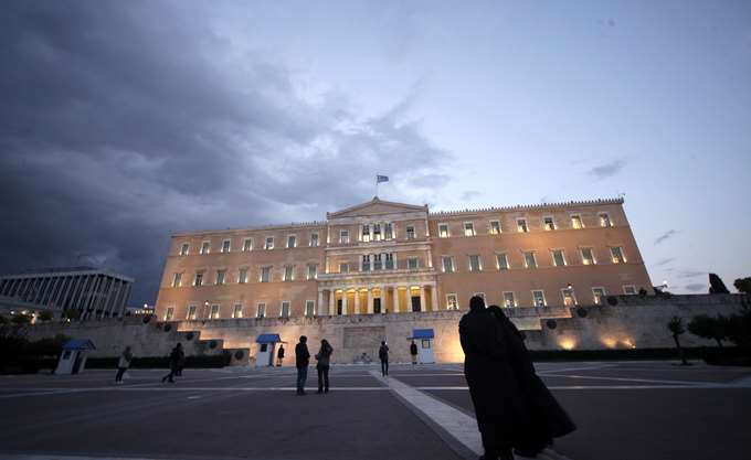 Ολη η αλήθεια για την περιβόητη «διάσωση» της Ελλάδας