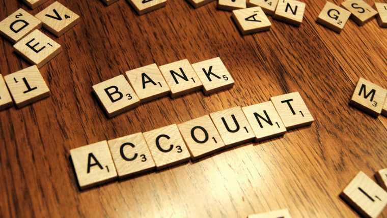 Μειώθηκαν τα Μη Εξυπηρετούμενα Ανοίγματα των τραπεζών στο δεύτερο τρίμηνο κατά 88,6 δισ. ευρώ