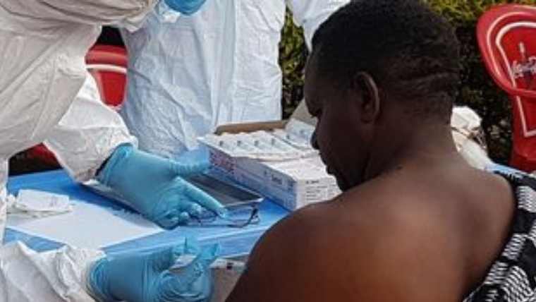 «Θερίζει» ο ιός Εμπολα στο Κονγκό