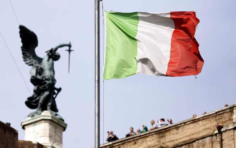 Die Welt: Δύο φορές πιο προσεκτικοί οι μεγάλοι επενδυτές για την Ιταλία