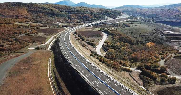 EE: 306 εκατ. ευρώ για την κατασκευή του αυτοκινητοδρόμου Κεντρικής Ελλάδας