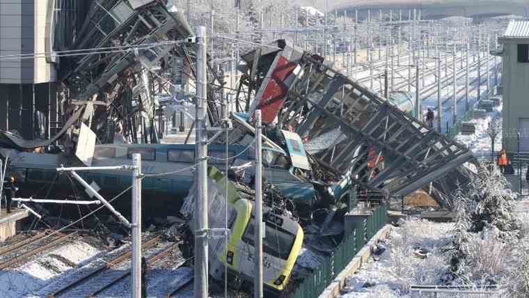 Σιδηροδρομικό δυστύχημα στη Τουρκία, τουλάχιστον εννέα νεκροί και 47 τραυματίες