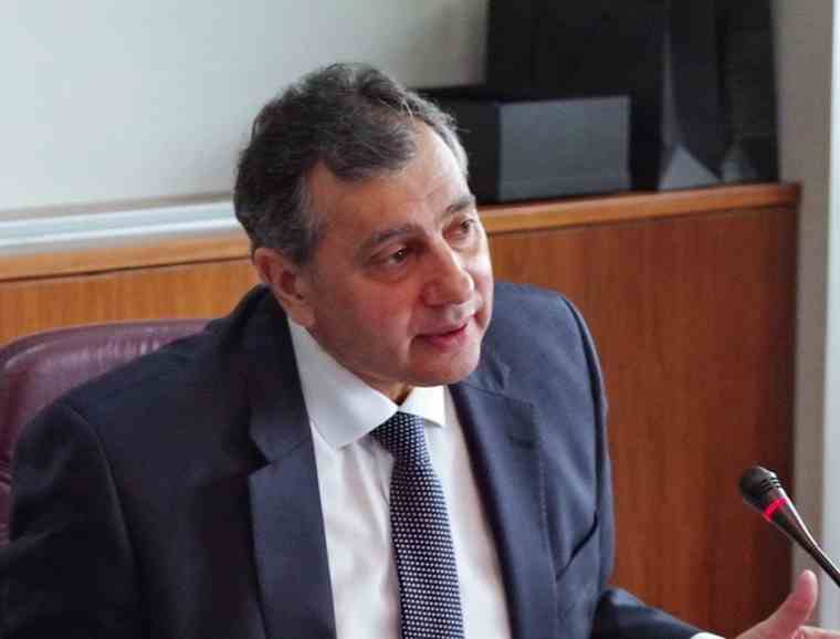 Ο πρόεδρος του ΕΒΕΠ Β. Κορκίδης σχολιάζει τις 8 αλλαγές στον Εξωδικαστικό Μηχανισμό & τη δίμηνη παράταση του ν. Κατσέλη