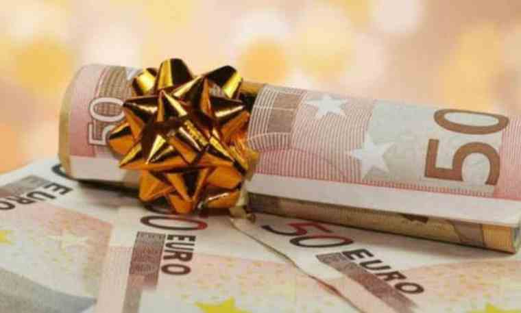 Από τις 10 Δεκεμβρίου θα καταβάλλονται το δώρο Χριστουγέννων και τα επιδόματα ανεργίας του ΟΑΕΔ