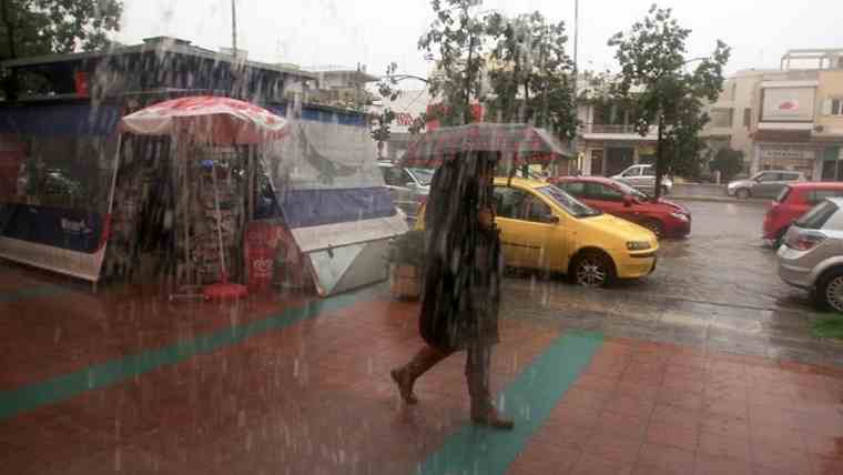 Έρχεται ο «Φοίβος»: Νέα κακοκαιρία με βροχές και καταιγίδες έως την Κυριακή