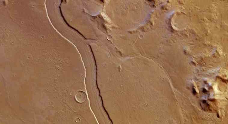 Ποτάμια διπλάσια σε πλάτος από αυτά της Γης κυλούσαν στον Aρη έως πριν από ένα δισεκατομμύριο χρόνια