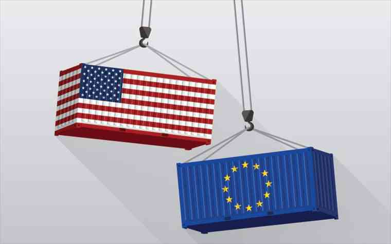 Η ΕΕ απειλεί με λίστα αμερικανικών προϊόντων που θα επιβληθούν δασμοί