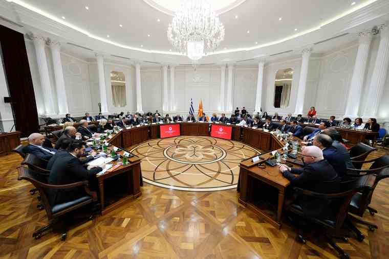 Ξεκινούν δώδεκα δράσεις για την επιχειρηματική συνεργασία Ελλάδας και Δημοκρατίας Β. Μακεδονίας