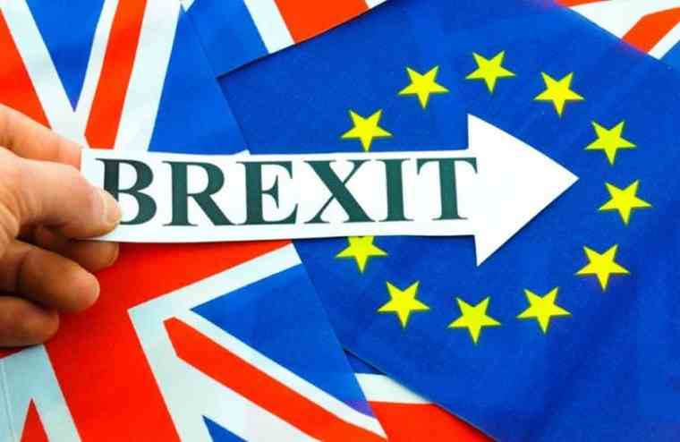 Ανώνυμες πηγές: Η Μέι εξετάζει την διενέργεια δεύτερου δημοψηφίσματος για το Brexit