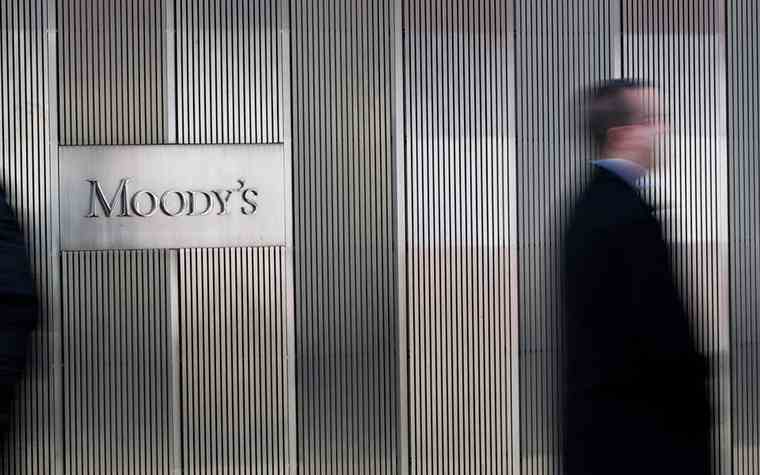 Moody’s: Τα νέα δάνεια της ΕΚΤ στις τράπεζες θετικά για την πιστοληπτική τους ικανότητα