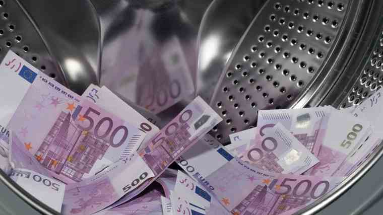 ΥΠΟΙΚ: Σημαντικά βήματα στην πρόληψη του ξεπλύματος χρήματος