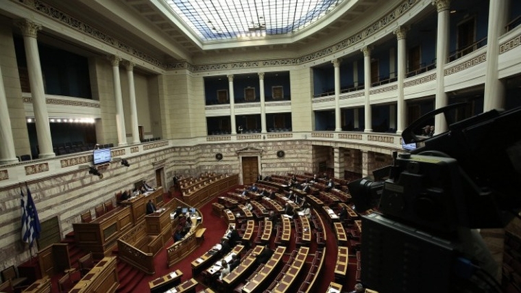 Euractiv: Οι Έλληνες διώχνουν τη Χρυσή Αυγή από το κοινοβούλιο