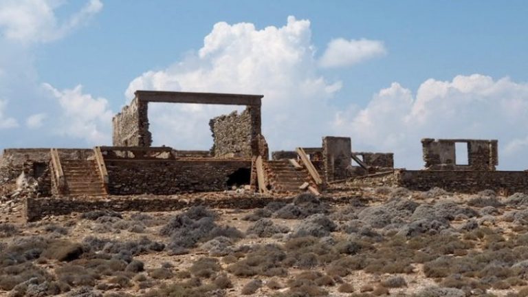 Αρχαιολογικός χώρος η Μακρόνησος