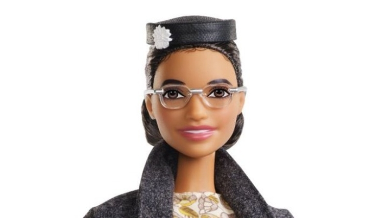 Η Ρόζα Παρκς, σύμβολο του αγώνα κατά του ρατσισμού, σε εκδοχή Barbie