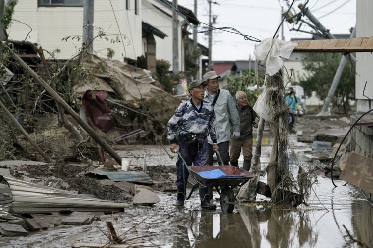 Τουλάχιστον 56 άνθρωποι έχασαν τη ζωή τους εξαιτίας του τυφώνα Χαγκίμπις στην Ιαπωνία