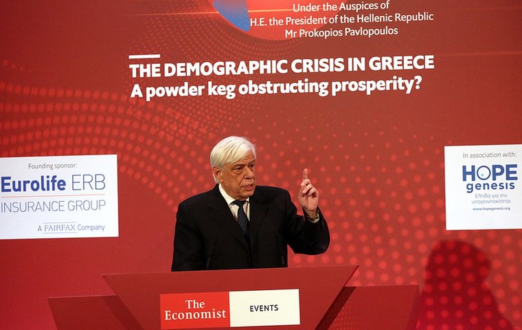 Πρ. Παυλόπουλος: «Εθνικό πρόβλημα το δημογραφικό στην Ελλάδα»