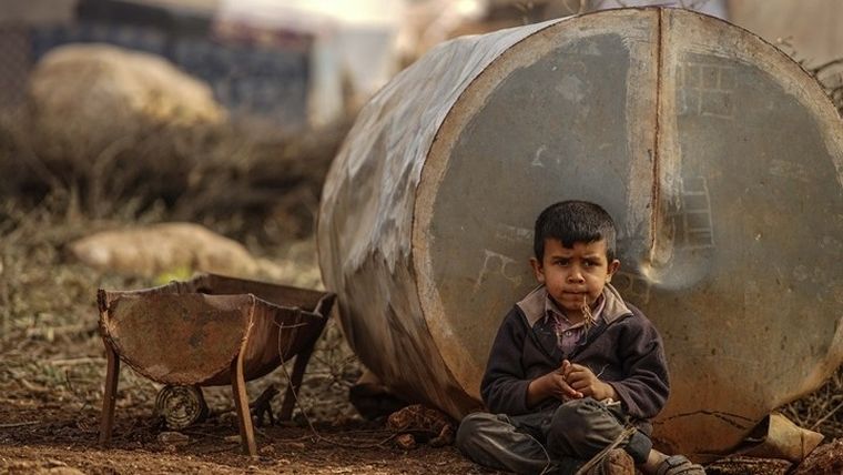 Τουρκικές οργανώσεις αρωγής κατασκευάζουν κατοικίες στη Συρία για τους εκτοπισμένους της Ιντλίμπ