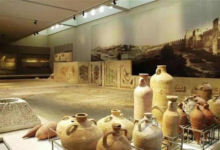 Δωρεάν ξεναγήσεις σε διάφορες γλώσσες στο Αρχαιολογικό Μουσείο και στη Βεργίνα