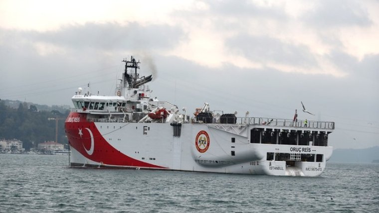 Στο ν/α άκρο του ελληνικού FIR το τουρκικό ερευνητικό σκάφος «ORUC REIS»