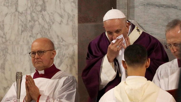 Βατικανό: “Ελαφρά ασθενής” είναι ο Πάπας Φραγκίσκος