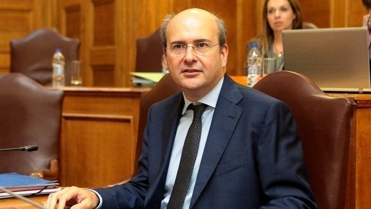 Χατζηδάκης: «Τον Σεπτέμβριο ο διαγωνισμός για την ιδιωτικοποίηση του 49% του ΔΕΔΔΗΕ»