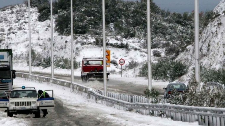 Κατακόρυφη πτώση της θερμοκρασίας μέχρι 18 βαθμούς μέσα σε 24 ώρες στη Β. Ελλάδα