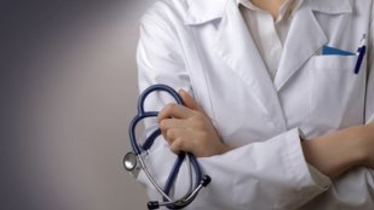 Ο ΙΣΑ καλεί τους ιδιώτες γιατρούς της Πρωτοβάθμιας Φροντίδας Υγείας να διατηρήσουν ανοικτά τα ιατρεία τους