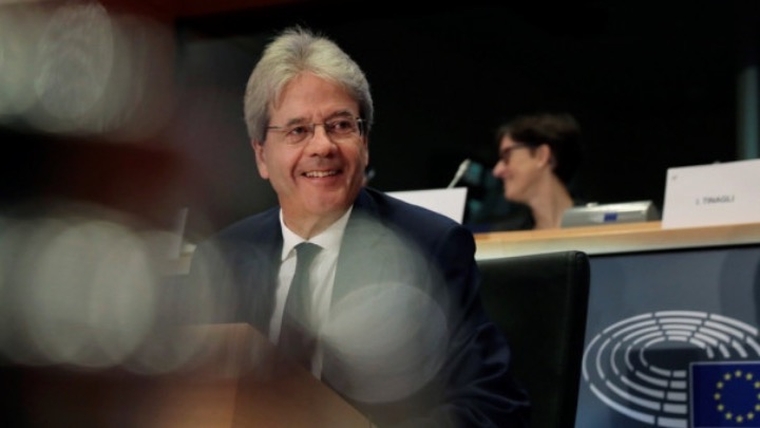 Π. Τζεντιλόνι: Θα χρειαστεί 1,5 τρισ. ευρώ για την αντιμετώπιση της κρίσης