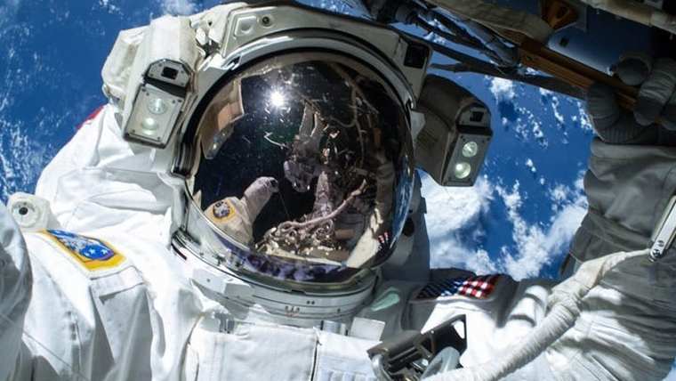 Ποιοι είναι οι δύο αστροναύτες που θα ταξιδέψουν στην ιστορική αποστολή SpaceX