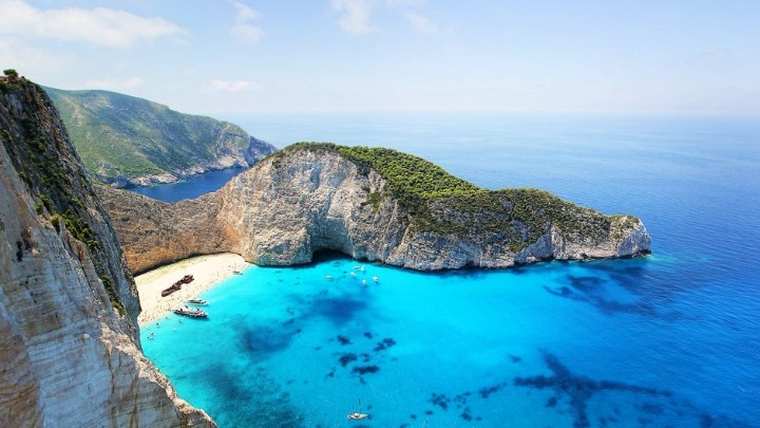 Οι συστάσεις των κυβερνήσεων των χωρών του Βορρά θα επηρεάσουν και τον ελληνικό τουρισμό