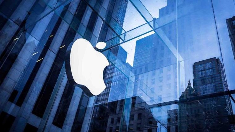 Η Apple δίνει 100 εκατομμύρια δολάρια στον αγώνα κατά του ρατσισμού