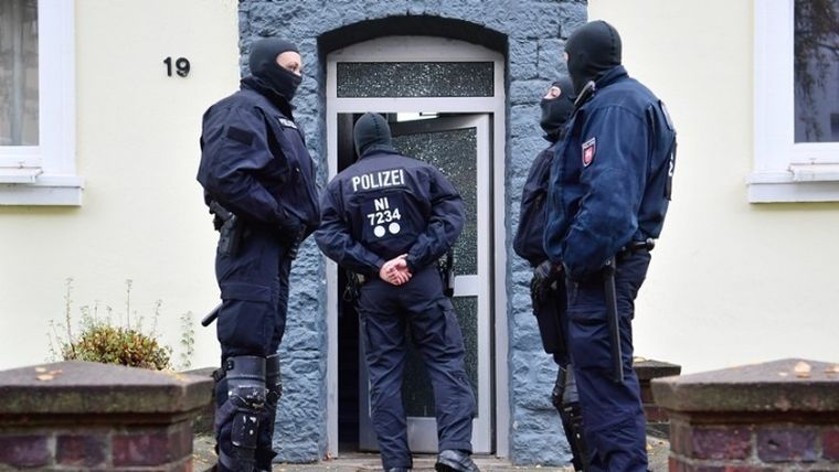 Γερμανία: Αρχίζει η δίκη για την δολοφονία του Βάλτερ Λίμπκε από νεοναζί