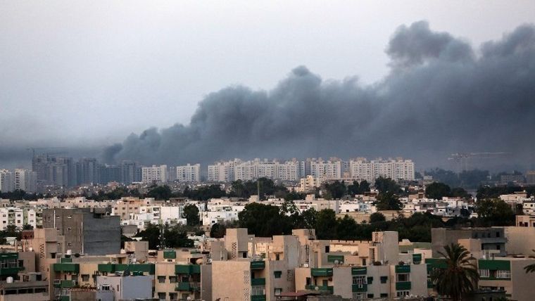 Γαλλία, Ιταλία και Γερμανία απευθύνουν έκκληση να σταματήσουν οι εχθροπραξίες στη Λιβύη